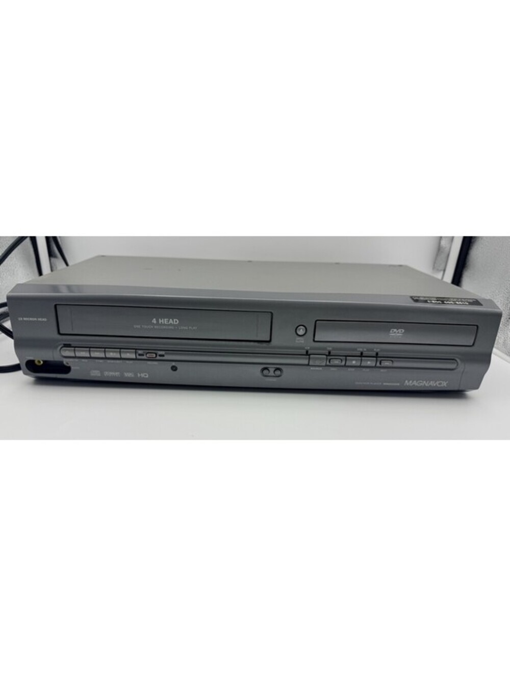 Magnavox MWD2205 DVD VCR Combo VHS Player Recorder 4 Head Tested Works W Remote